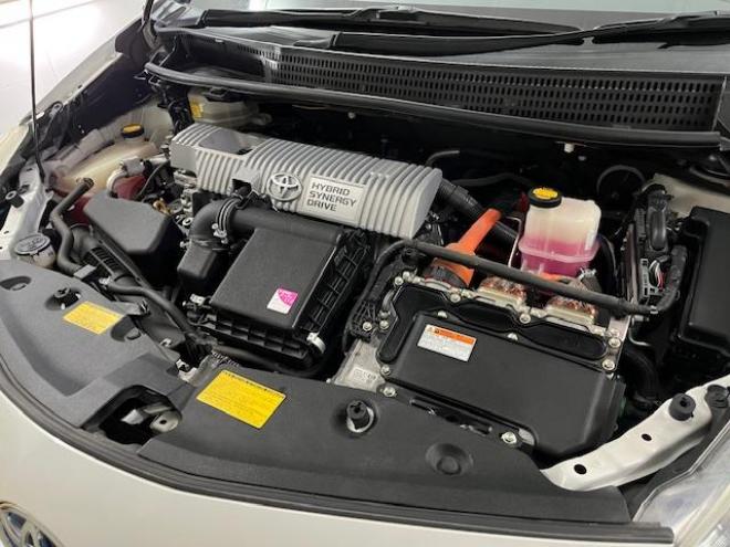 プリウスα１．８Ｓ　本州仕入　ワンオーナー　禁煙車　ＷＡＫＯＳバリアスコーティング済　１６インチホイール＆新品夏タイヤ　純正１６ＡＷ＋スタッドレスタイヤ付　純正ナビ（ワンセグ地デジ　Ｂｌｕｅｔｏｏｔｈオーディオ）＋バックカメラ　前後ドライブレコーダー　純正ＬＥＤヘッドライト　ＰＵＳＨスタート　スマートキー　ヘッドライトウォッシャー　タイミングチェーン車　ＥＴＣ 1800 5Dr