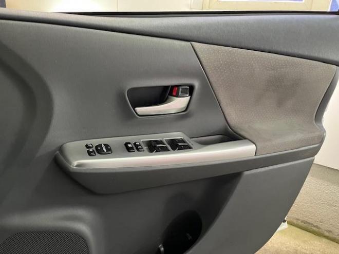 プリウスα１．８Ｓ　本州仕入　ワンオーナー　禁煙車　ＷＡＫＯＳバリアスコーティング済　１６インチホイール＆新品夏タイヤ　純正１６ＡＷ＋スタッドレスタイヤ付　純正ナビ（ワンセグ地デジ　Ｂｌｕｅｔｏｏｔｈオーディオ）＋バックカメラ　前後ドライブレコーダー　純正ＬＥＤヘッドライト　ＰＵＳＨスタート　スマートキー　ヘッドライトウォッシャー　タイミングチェーン車　ＥＴＣ 1800 5Dr