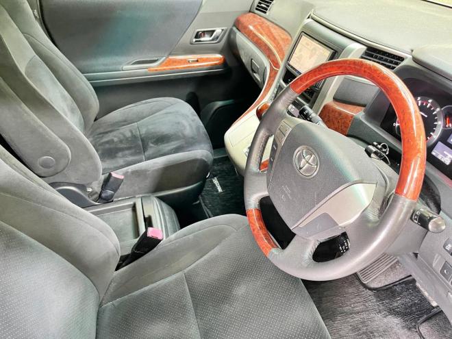 ヴェルファイア2.4Zプラチナセレクション 4WD 5年保証 スマキー 両側パワスラ ナビTV 夏冬タイヤ 寒冷地仕様 禁煙 車検整備2年付