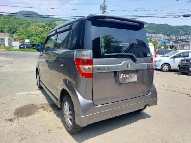 ゼストスポーツ G  4WD 660 5Dr