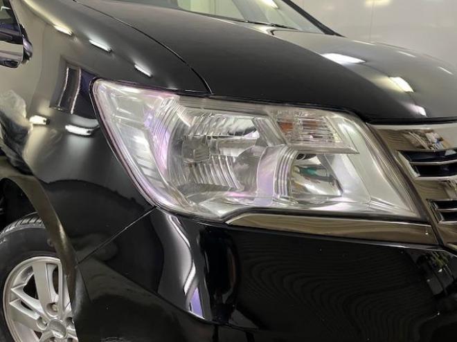セレナライダーブラックライン　禁煙車　ＷＡＫＯＳバリアスコーティング済　純正ＡＵＴＥＣＨ１５インチＡＷ　社外１５ＡＷ＋スタッドレスタイヤ付　両側パワースライドドア　純正ナビ（フルセグ地デジ　ＤＶＤ再生　Ｂｌｕｅｔｏｏｔｈ）＋バックカメラ　アルパイン製リアフリップダウンモニター　ドライブレコーダー　クルーズコントロール　エンジンスターター　アイドリングストップ　横滑り防止装置　ＨＩＤ　ＥＴＣ 　タイミングチェーン 4WD 2000 5Dr
