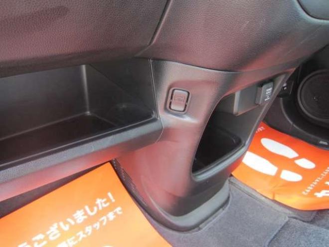 N-ONEツアラー Lパッケージ 4WD　ナビBカメラ車検R8年9月夏冬タイヤ1年保証 660