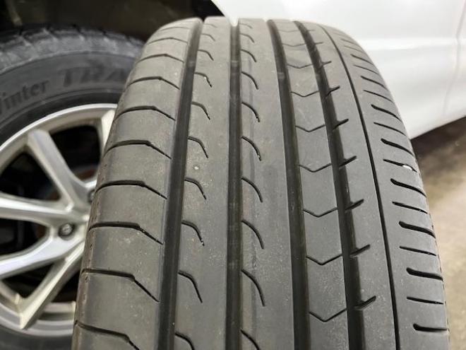 セレナハイウェイスター　禁煙車　ＷＡＫＯＳバリアスコーティング済　純正１５インチＡＷ　社外１５ＡＷ＋スタッドレスタイヤ付　両側パワースライドドア　純正ナビ（フルセグ地デジ）＋バックカメラ　前後ドライブレコーダー　クルーズコントロール　エンジンスターター　アイドリングストップ　横滑り防止装置　ＨＩＤ　ＥＴＣ 　タイミングチェーン 4WD 2000 5Dr