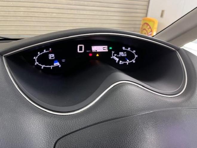 セレナハイウェイスター　禁煙車　ＷＡＫＯＳバリアスコーティング済　純正１５インチＡＷ　社外１５ＡＷ＋スタッドレスタイヤ付　両側パワースライドドア　純正ナビ（フルセグ地デジ）＋バックカメラ　前後ドライブレコーダー　クルーズコントロール　エンジンスターター　アイドリングストップ　横滑り防止装置　ＨＩＤ　ＥＴＣ 　タイミングチェーン 4WD 2000 5Dr