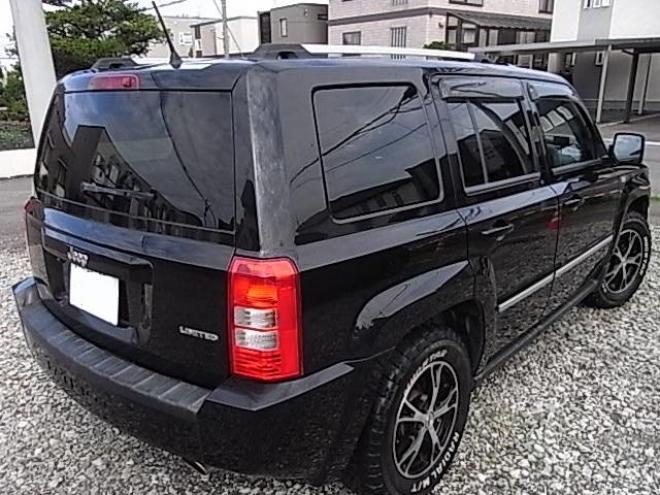 クライスラー・ジープパトリオット リミテッド 4WD 2400 5Dr