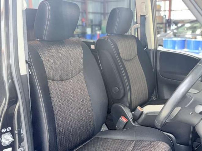 セレナ2.0 ハイウェイスター Vセレクション+Safety アドバンストセーフティ パッケージ 4WD　下廻防錆TVナビBカメETC 2000