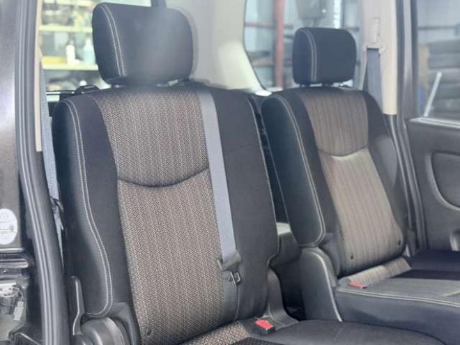セレナ2.0 ハイウェイスター Vセレクション+Safety アドバンストセーフティ パッケージ 4WD　下廻防錆TVナビBカメETC 2000