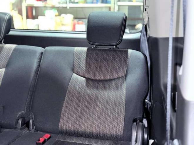 セレナ2.0 ハイウェイスター Vセレクション+Safety アドバンストセーフティ パッケージ 4WD　下廻防錆TVナビBカメETC 2000