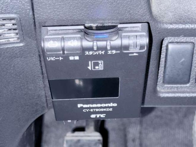 セレナ2.0 ハイウェイスター Vセレクション+Safety アドバンストセーフティ パッケージ 4WD　下廻防錆TVナビBカメETC 2000