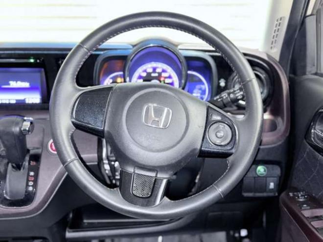 N-ONEプレミアム ツアラー Lパッケージ 4WD　下廻防錆スマキーバックカメラ 660