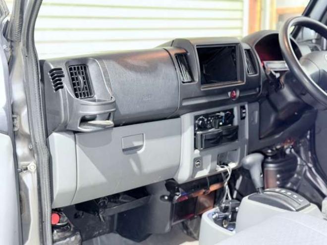 NV100クリッパーDX 4WD　下廻防錆 660