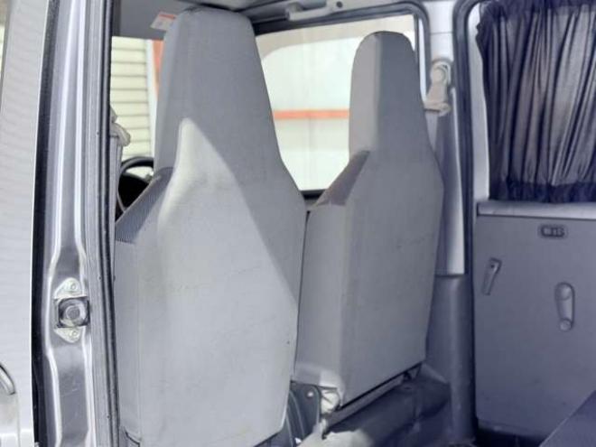 NV100クリッパーDX 4WD　下廻防錆 660