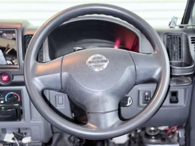 NV100クリッパーDX 4WD　下廻防錆 660