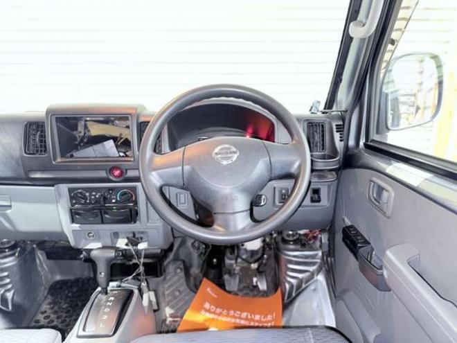NV100クリッパーDX 4WD　下廻防錆 660