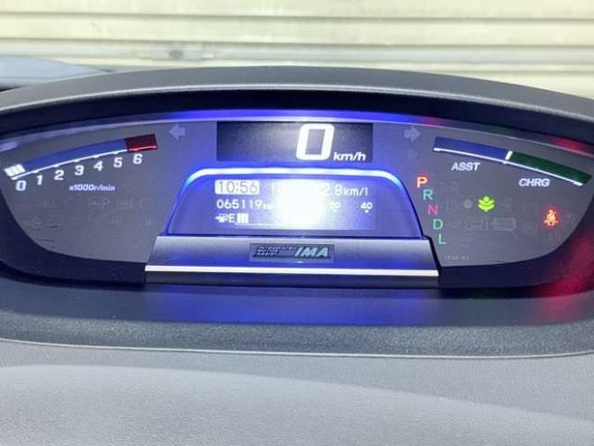フリードスパイクハイブリッド1.5 ジャストセレクション　下廻防錆TVナビBカメETC 2WD 1500