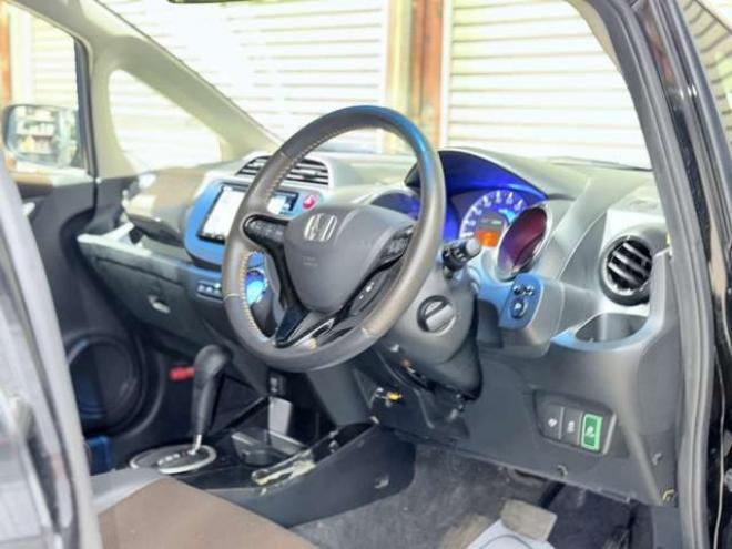 フィットシャトルハイブリッド1.3 スマートセレクション　下廻防錆TVナビBカメETC 2WD 1300