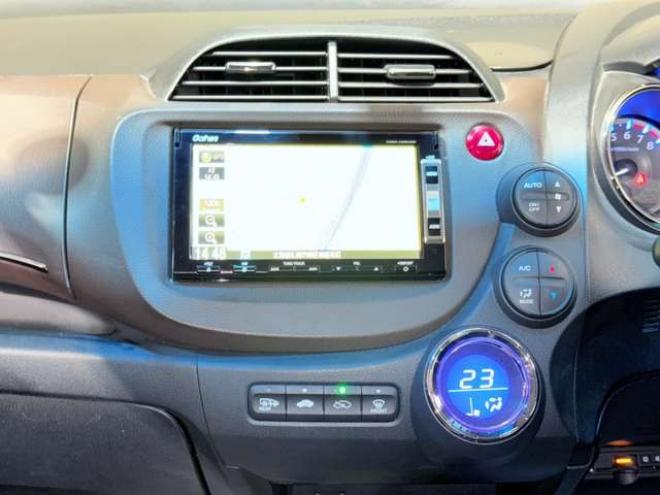 フィットシャトルハイブリッド1.3 スマートセレクション　下廻防錆TVナビBカメETC 2WD 1300