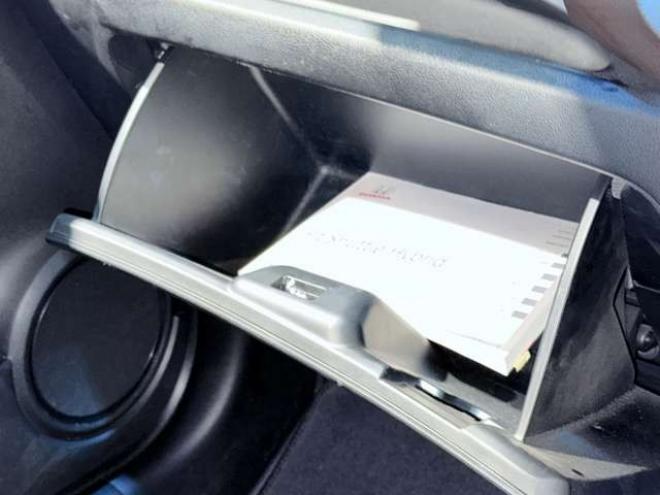フィットシャトルハイブリッド1.3 スマートセレクション　下廻防錆TVナビBカメETC 2WD 1300