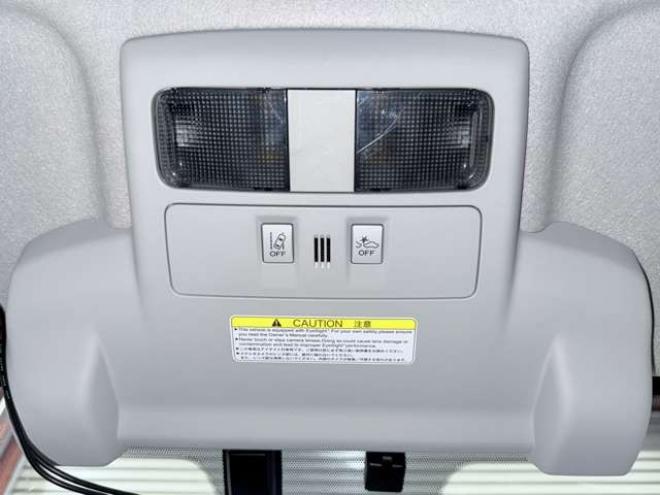 インプレッサG4 2.0 i-S アイサイト 4WD　下廻防錆TVナビETC夏冬タイヤ 2000