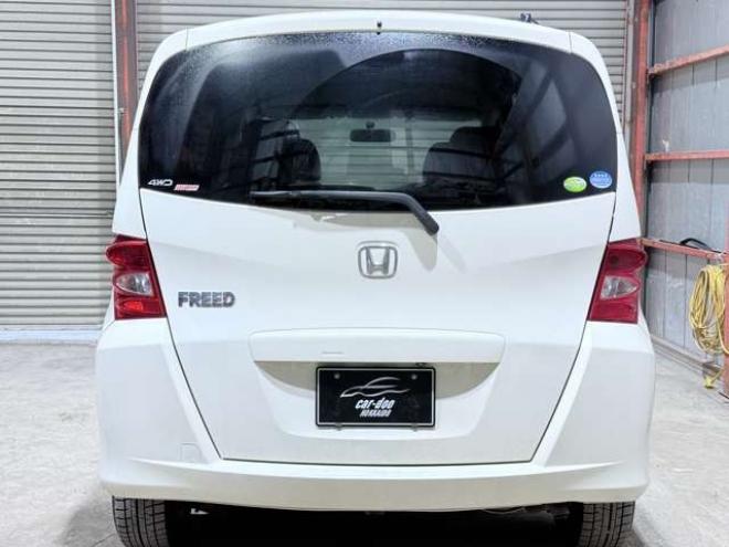フリード1.5 G ジャストセレクション 4WD　下廻防錆TVナビBカメ 1500