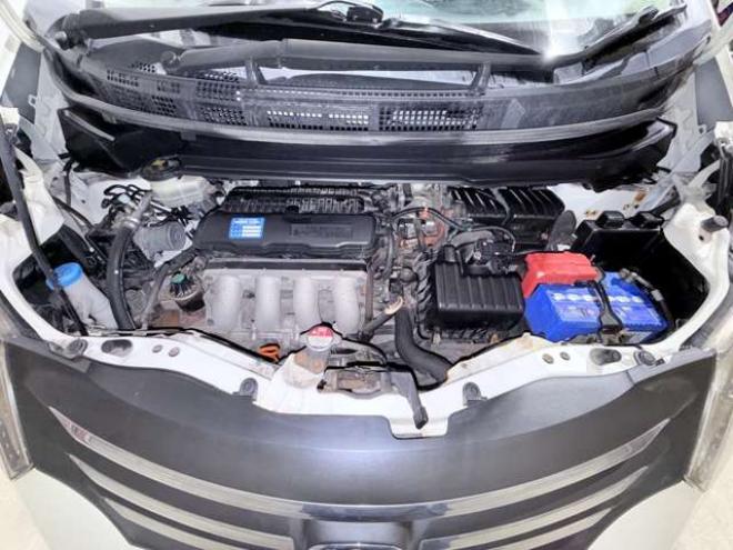 フリード1.5 G ジャストセレクション 4WD　下廻防錆TVナビBカメ 1500