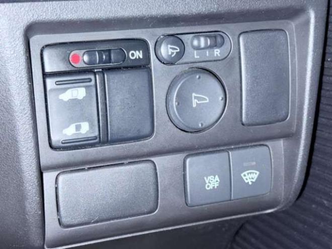 フリード1.5 G ジャストセレクション 4WD　下廻防錆TVナビBカメ 1500