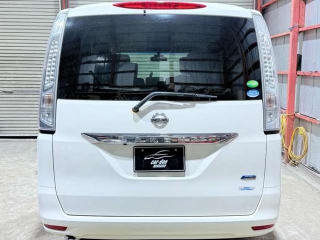 セレナ2.0 20X 4WD　下廻防錆1オナTVナビエンスタ 2000