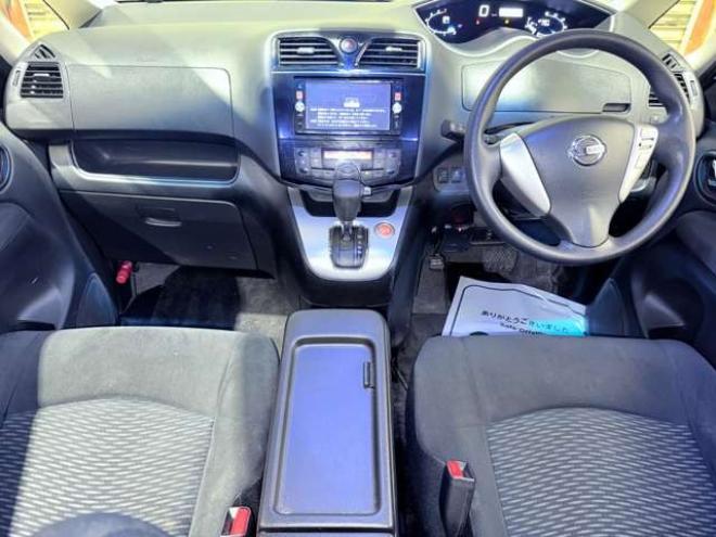 セレナ2.0 20X 4WD　下廻防錆1オナTVナビエンスタ 2000