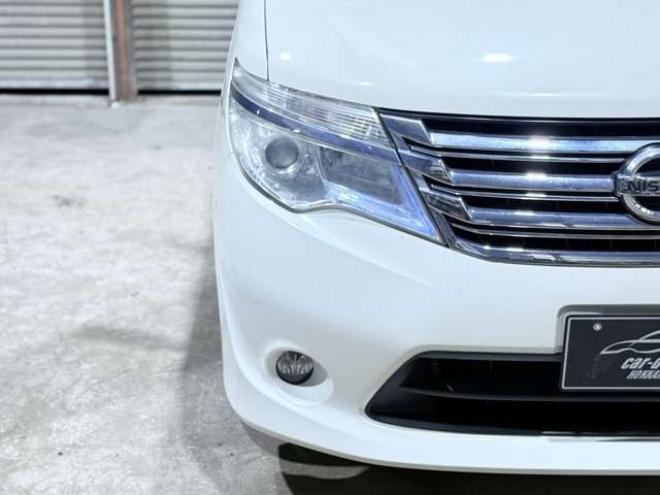 セレナ2.0 20X 4WD　下廻防錆1オナTVナビエンスタ 2000