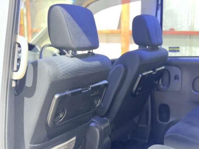 セレナ2.0 20X 4WD　下廻防錆1オナTVナビエンスタ 2000