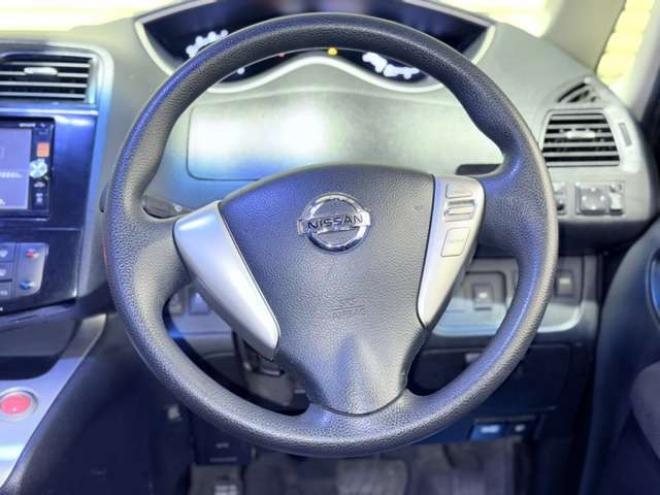 セレナ2.0 20X 4WD　下廻防錆1オナTVナビエンスタ 2000