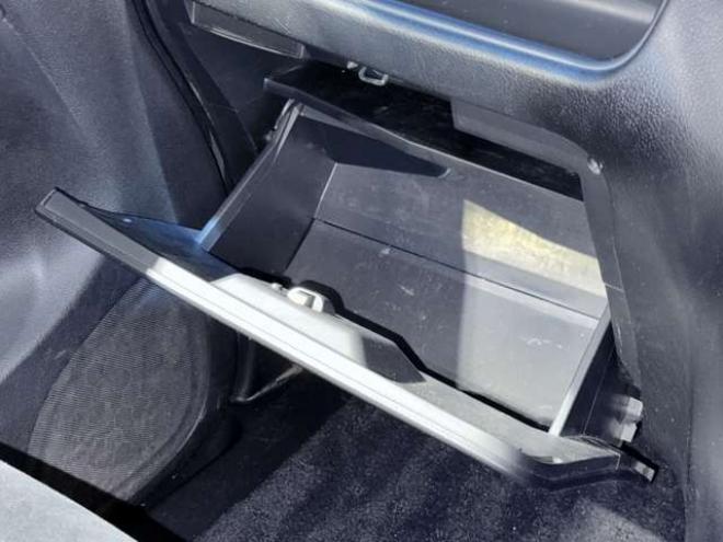 セレナ2.0 20X 4WD　下廻防錆1オナTVナビエンスタ 2000