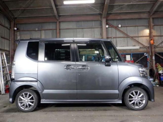 N-BOXカスタムG ターボパッケージ 4WD　ナビ・TV・B/T・両側パワスラ・ETC・HID 660