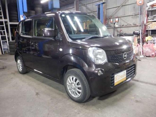 モコS FOUR 4WD　ナビ・TV・B/T・スマートキー・Pスタート 660