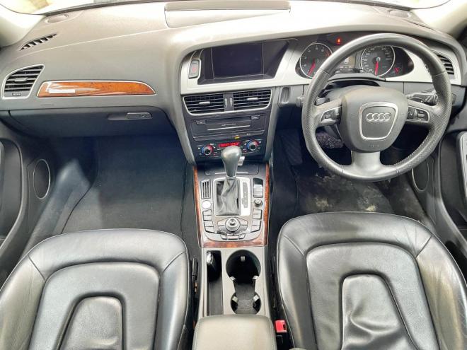 アウディA4アバント2.0TFSIクワトロ 4WD 5年保証 スマキー 電動シート ETC 寒冷地仕様 禁煙 車検整備2年付 修復歴無