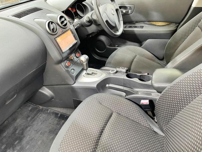 デュアリス20G FOUR 4WD 5年保証 スマキー サンルーフ ナビ Bカメ ETC 夏冬タイヤ 寒冷地仕様 禁煙 車検整備2年付 修復歴無