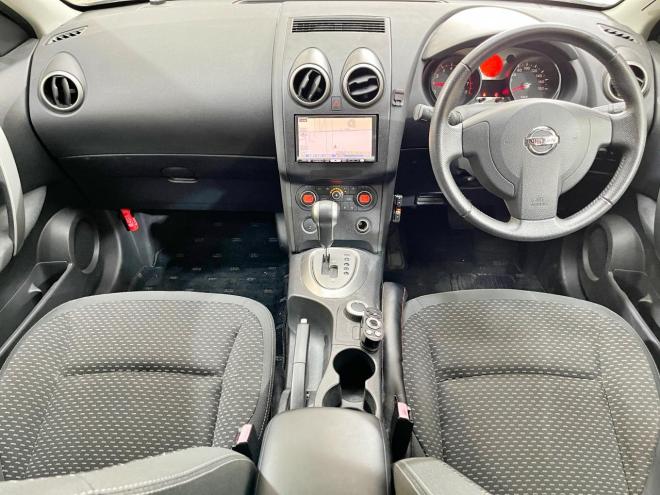 デュアリス20G FOUR 4WD 5年保証 スマキー サンルーフ ナビ Bカメ ETC 夏冬タイヤ 寒冷地仕様 禁煙 車検整備2年付 修復歴無