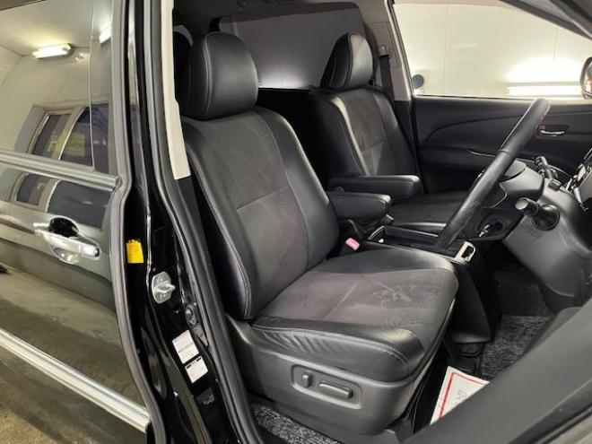 エスティマアエラスプレミアムエディション　本州仕入　後期型　禁煙車　ＷＡＫＯＳバリアスコーティング済　純正ブラポリ１８インチＡＷ　社外１７ＡＷ＋スタッドレスタイヤ付　両側パワースライドドア　イクリプスナビ（フルセグ地デジ　ＤＶＤ再生　Ｂｌｕｅｔｏｏｔｈ）＋バックカメラ　純正ブラックハーフレザーシート　ＰＵＳＨスタート　スマートキー　クルーズコントロール　運転席パワーシート　タイミングチェーン車　ビルトインＥＴＣ　ＨＩＤ ヘッドライト 4WD 2400 5Dr