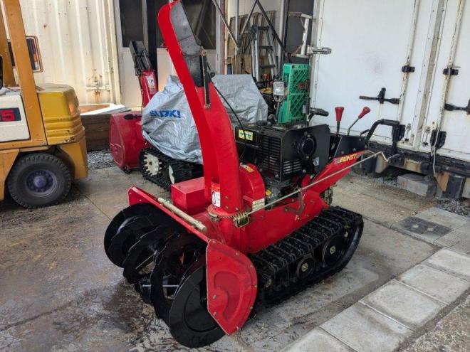 除雪機ヤナセ　810HST　10馬力　良品