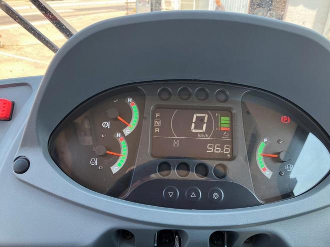 ホイールローダ日立　中古　ZW100-6