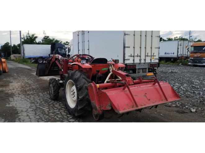 トラクターバケツフォークロータリーアタッチメント付き 4WD 4WD