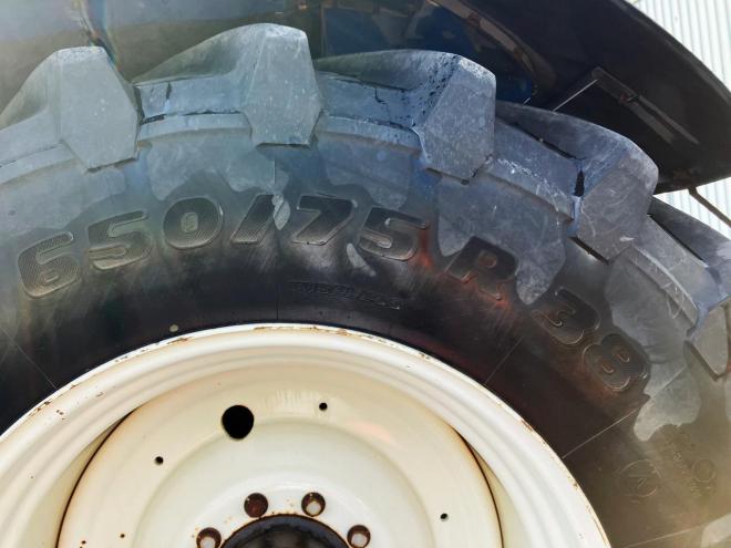 トラクターニューホランド　中古　TM190