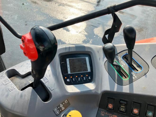 トラクタークボタ　中古　M110G