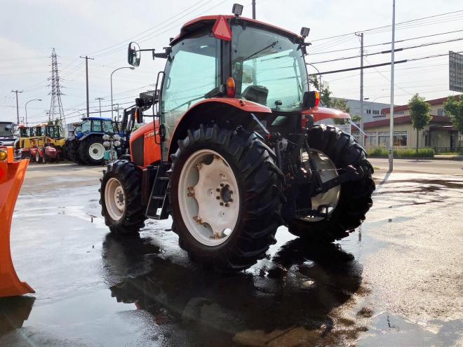 トラクタークボタ　中古　M110G