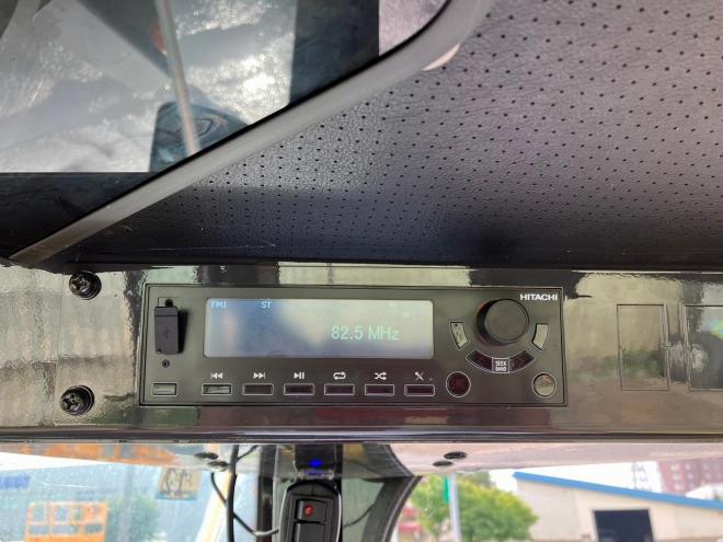 ホイールローダ日立　中古　ZW80S-5B