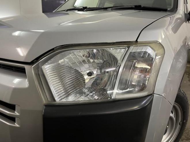 サクシードＵＬ　寒冷地仕様　禁煙車　ＷＡＫＯＳバリアスコーティング済　１４インチホイール＆スタッドレスタイヤ付　ＫＥＮＷＯＯＤナビ（ワンセグ地デジ　ＵＳＢ　ＡＵＸ）　ドライブレコーダー　電動格納ミラー　横滑り防止装置　キーレスキー　ＥＴＣ 4WD 1500 5Dr
