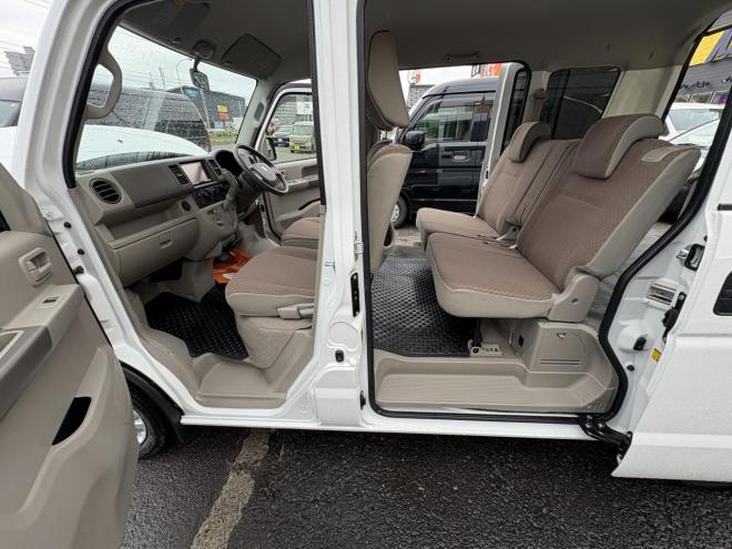 エブリィEVEREY VAN 4WD JION HIGH ROOF本州仕入　寒冷地仕様　リアヒーター　ミラーヒーター　切替4WD　　キーレス　地デジナビ　Bluetooth　バイザー　スタットレス　エンシ゛ンオイル交換　オートマオイル交換 4WD 660 5Dr