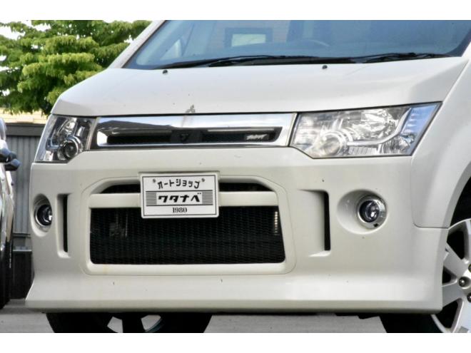 デリカＤ：５　ローデスト　Ｇパワーパッケージ　４ＷＤ　本州仕入　寒冷地仕様　パワースライドドア　純正ナビ／バックカメラ　１８インチホイール　車検２年付