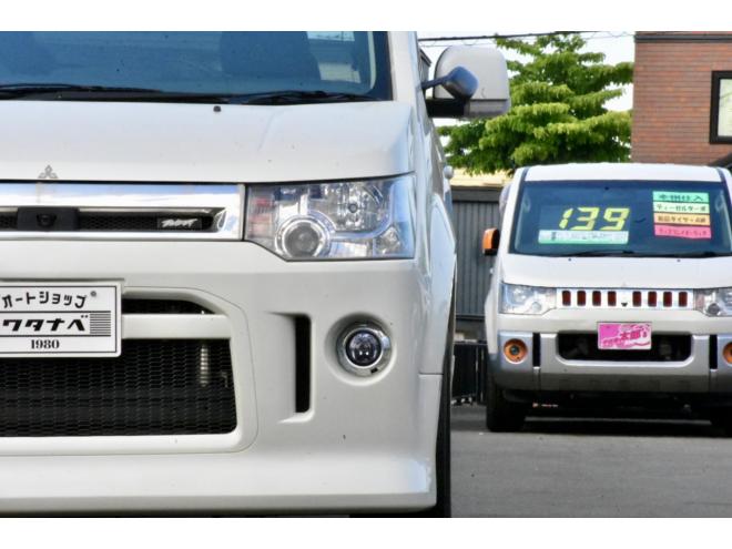 デリカＤ：５　ローデスト　Ｇパワーパッケージ　４ＷＤ　本州仕入　寒冷地仕様　パワースライドドア　純正ナビ／バックカメラ　１８インチホイール　車検２年付
