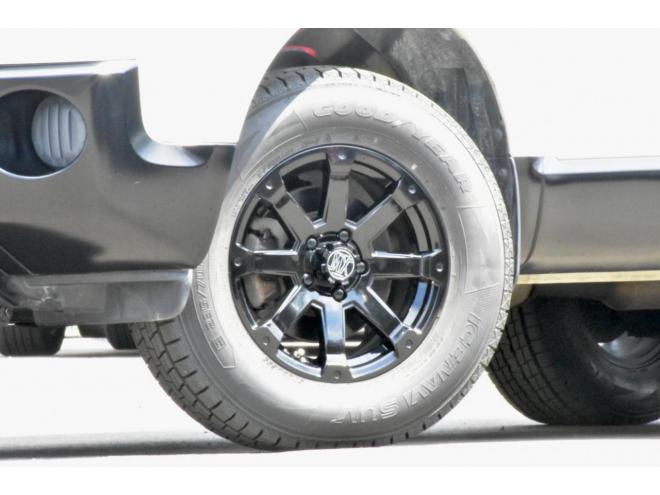 デリカＤ：５　Ｇ　４ＷＤ　本州仕入　オリジナルペイント　リフトアップ　新品フロントガード　社外アルミ　シートカバー　純正フリップダウンモニタ　３６０ドラレコ